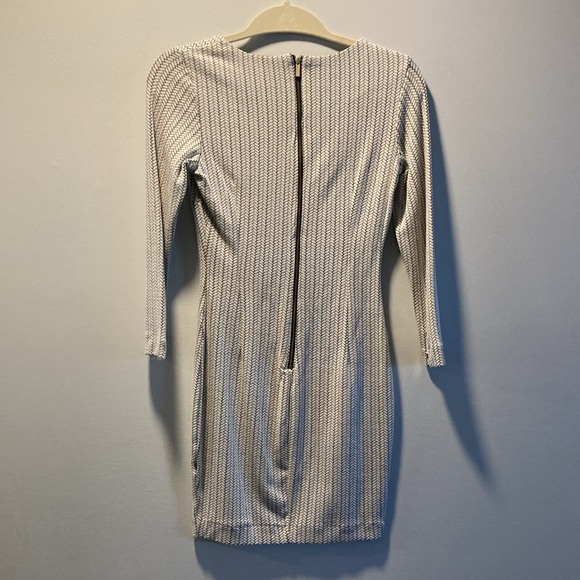 Dynamite Knit Dress, Sz XS EUC - Picture 2 of 6